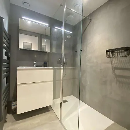 Apartment Climatise Avec Terrasse, Piscine Et Parking Securise - Les Issambres Saint-Peire-sur-Mer